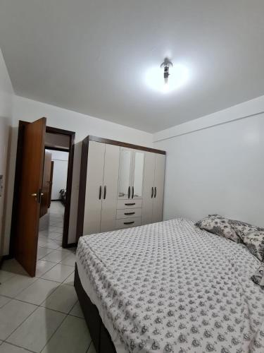 Apartamento com mobília nova 101!