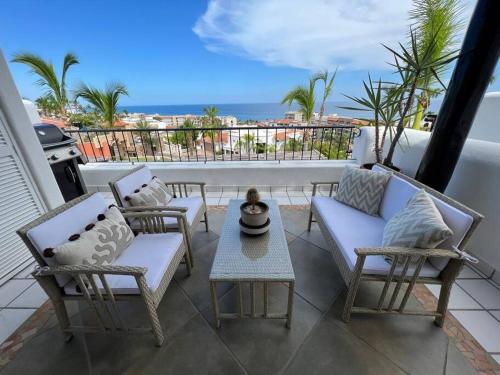 Upscale 2bdrm Condo In La Jolla