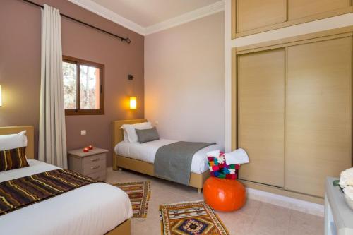 Eight-Bedroom Villa with Private Pool image 2