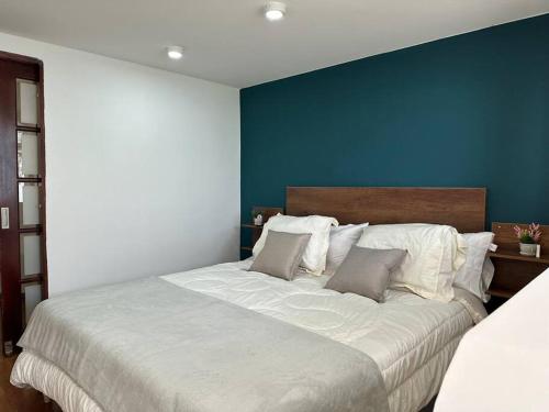 Spectacular Double bedroom III