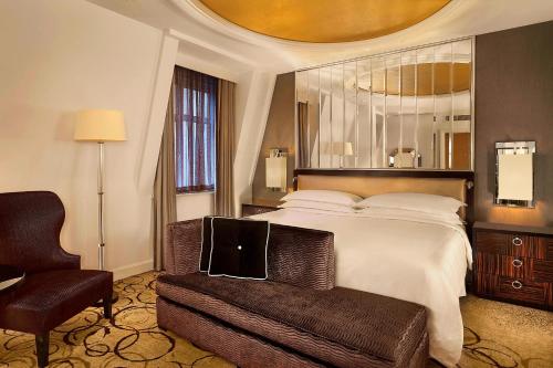 Sheraton Grand London Park Lane - image 10