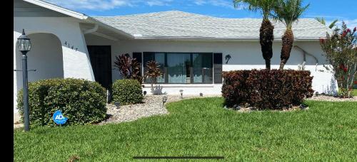 The Mermaid Beach House in Hernando Beach, USA