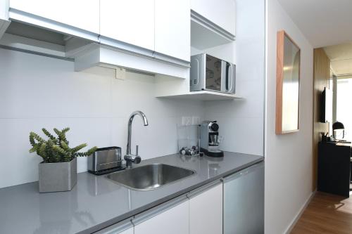 One-Bedroom Apartment image 10