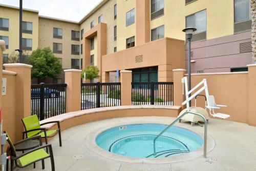 SpringHill Suites by Marriott Corona Riverside