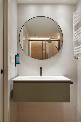 Always Easy l Hobe - image 5