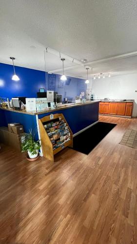 Travelodge by Wyndham Lincoln Near White Mountain - image 10