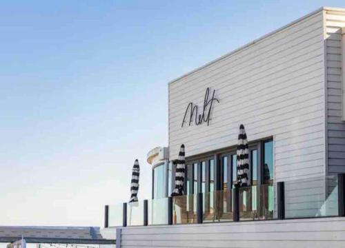 Golden Sands in Henley Beach