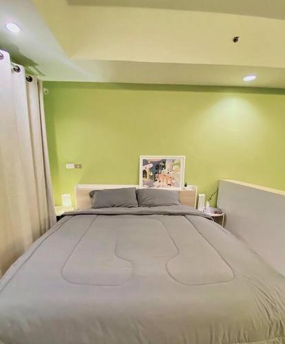 Baan Nonzee Condo Kingsize bed Big room in Sathorn