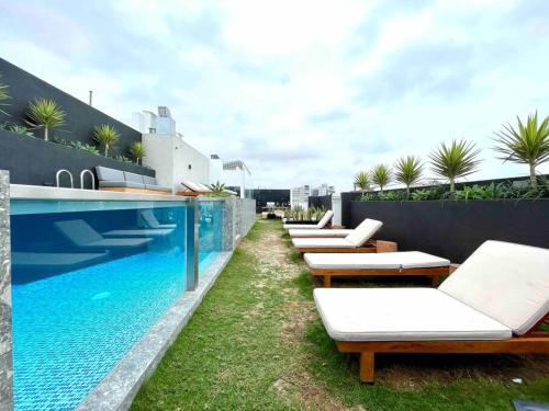 2BR Central apt in Miraflores