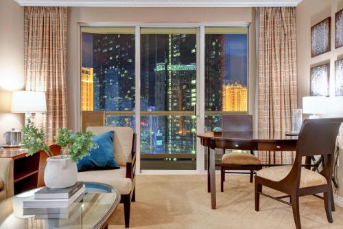 MSG Sphere view at MGM Signature STUDIO DELUXE, Лас-Вегас (фото 6)
