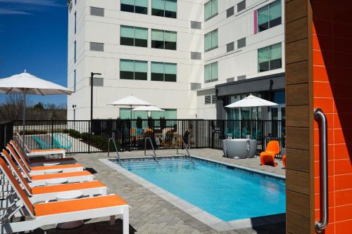 Úszómedence, Aloft Knoxville West near Turkey Creek