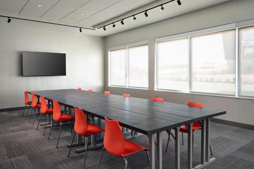 Aloft Knoxville West - image 7