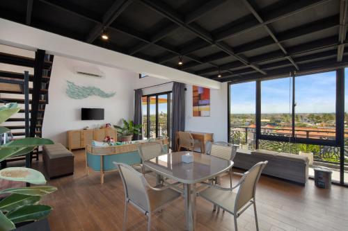 Loft image 3