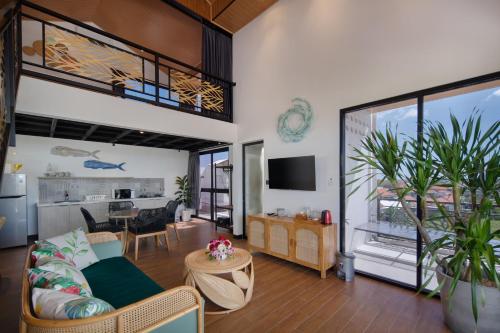 Loft image 9