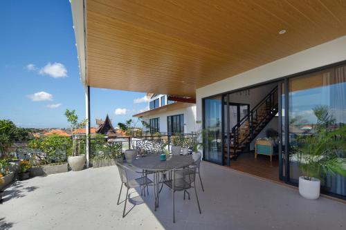 Loft image 7