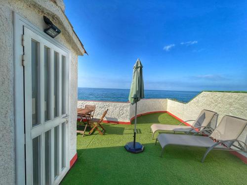 Apartamento en acantilado con wifi y aire acondicionado in إربانيتزاكيو مونتاجافينا