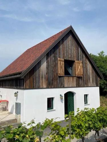 Weinkeller Röschitz in Roggendorf, Österreich