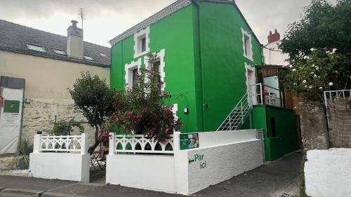 Appartement Climatisé Galerie BOTANICART Trentemoult proche Aéroport