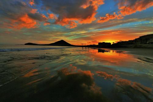 alquilaencanarias El Medano beach 1