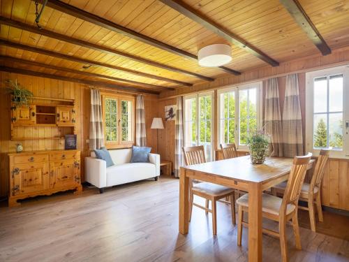  Chalet am Sunne-Egge auf Axalp bei Brienz in Axalp