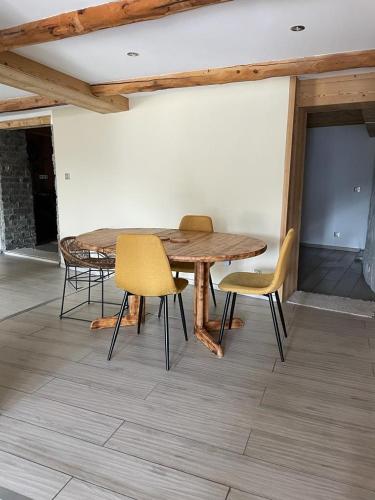 Maison a Seez 170m2 in Seez