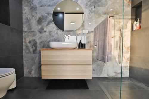 Beachfront Elegance - Luxe Abode!, Netanja (fotografie 5)