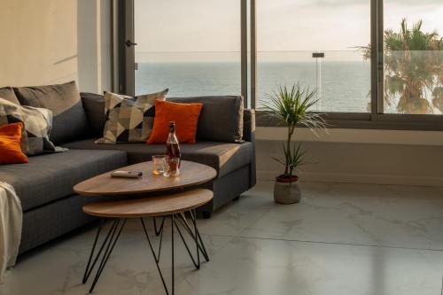 Beachfront Elegance - Luxe Abode!, Netanja (fotografie 10)