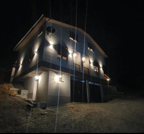 Villa Kristina - Apartment no.1 – khách sạn tại Gostivar