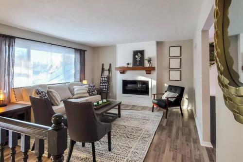 Book Entire House, 3 Bedrooms in White Bear Lake in Saint Paul, USA