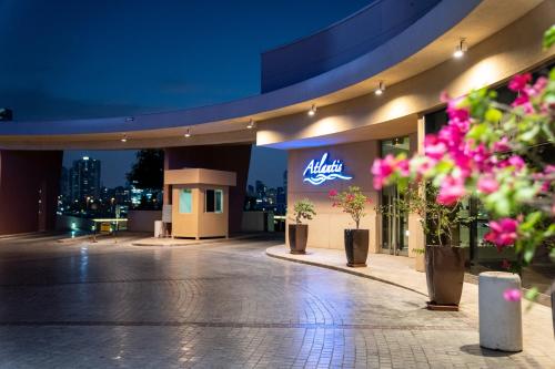Marina Hotel photo 2