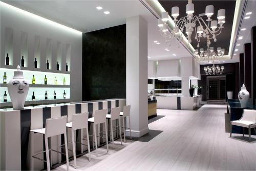 Pelagos Suites Hotel & Spa - image 5