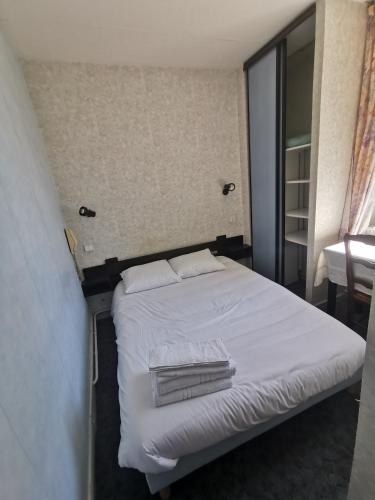 hotel le tourisme Hotel de charme Châteauroux-les-alpes