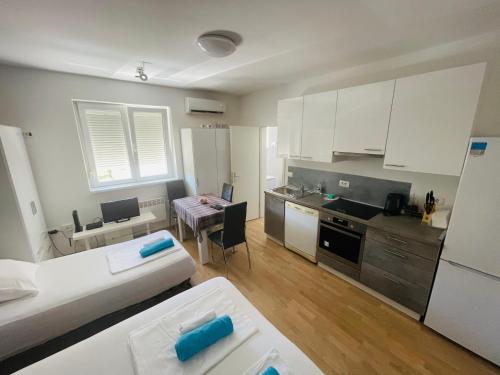 Apartments Colors of Koper where the sea is near by in 科佩爾