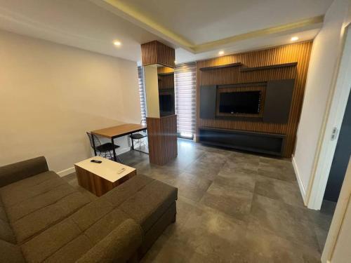Lara's Homes 03 1. Floor (1+1)