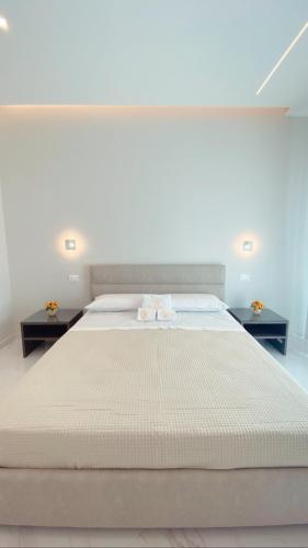 Double Room image 10