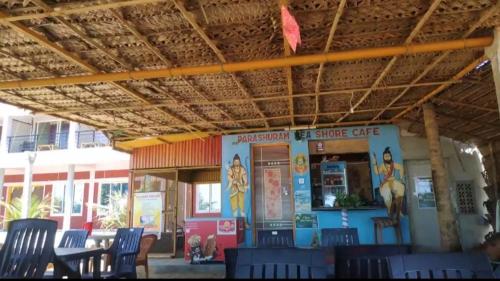 Parshuram Sea Shore Cafe and Rooms, Gokarna