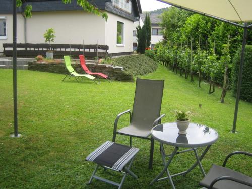 Ferienwohnungen Forneck - Apartment - Zeltingen-Rachtig