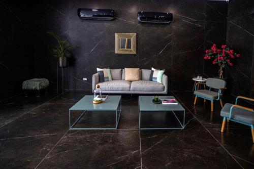Breathtaking City View Apartment with Balcony XL - PH Quartier Marbella - image 4