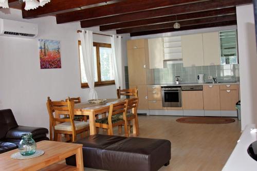 SARAJEVO HOME SARAJEVO HOME