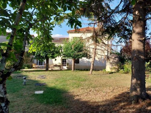 Petit Est Eco Cottage