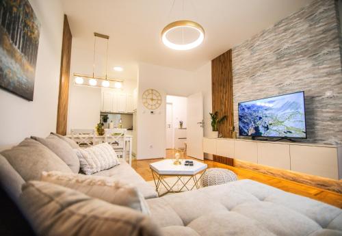 Dorian Apartment