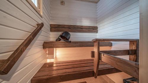 ซาวน่า, Pitkäkuusen mökki (Pitkakuusen mokki) in อากาสโลมโปโล