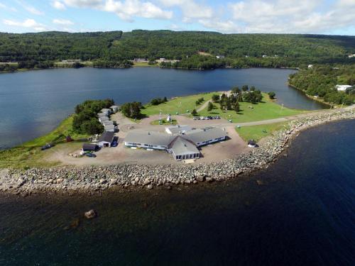 . The Cove Motel & Restaurant