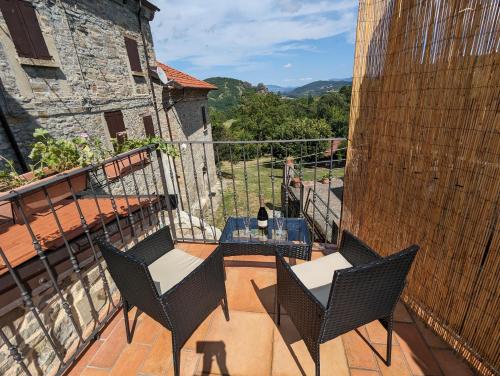 Erkély/terasz, B&B il Tartufo in Valmozzola