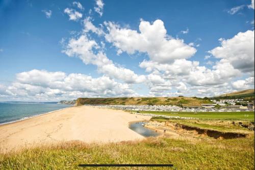 Static Caravan on the Jurassic coast at Freshwater Beach Holiday Park