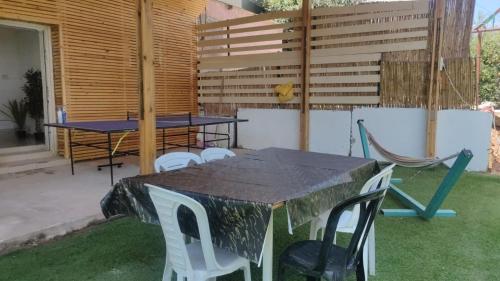 באוירה יהודית in Hazon