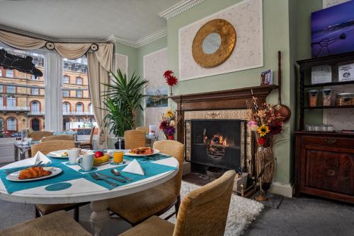 Serenity Guest House in Scarborough