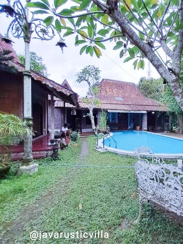 Java Rustic Villa