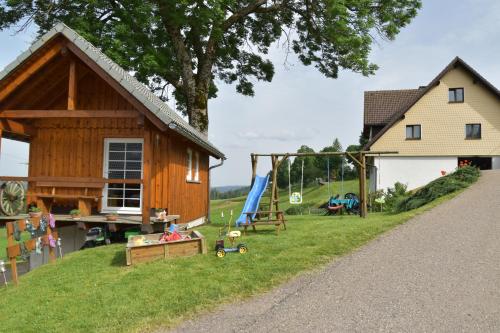 ملعب للأطفال, Dürrenbartleshof (Durrenbartleshof) in Breitnau