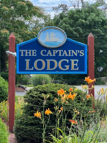 Captain's Lodge Motel - Accommodation - Gloucester